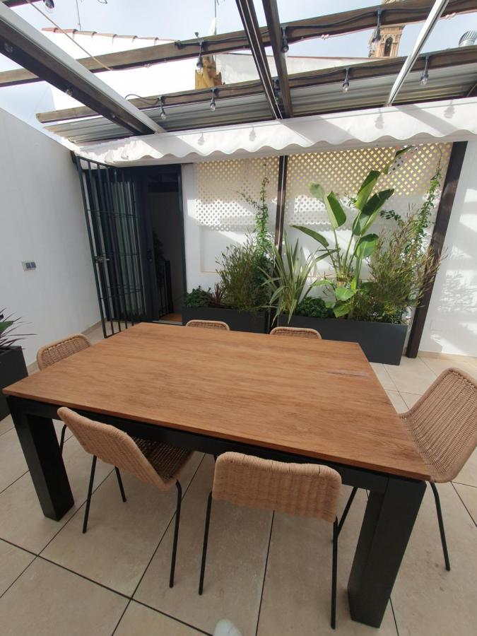 Appartamento Duplex Luxury Giralda With Terrace Siviglia Esterno foto